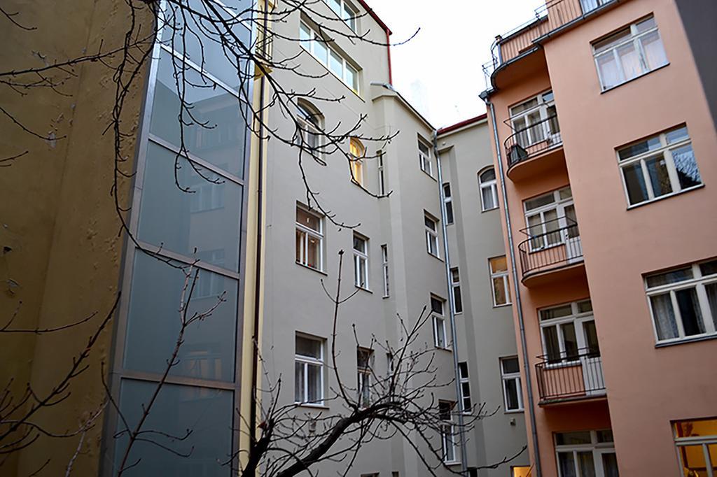 Retro Ruterra Flat Apartmán Praha
